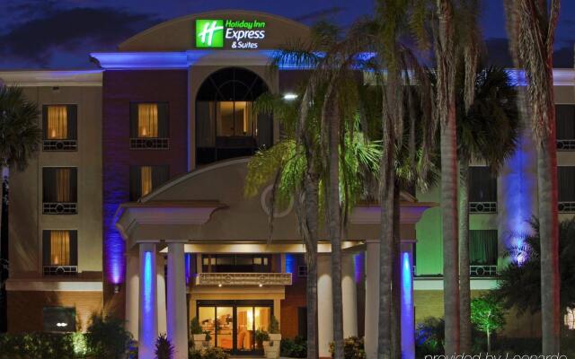 Holiday Inn Express Bartow, an IHG Hotel