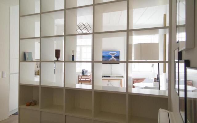Chiado bright modern apt with ac elevator