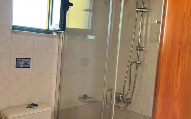 Skandalis Traditional Suites