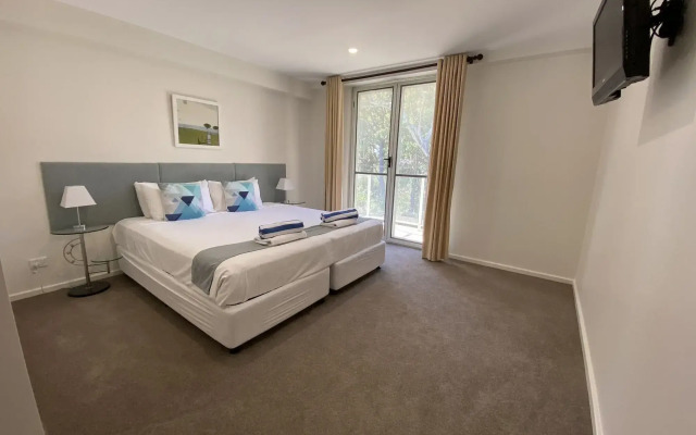 Mantra Nelson Bay