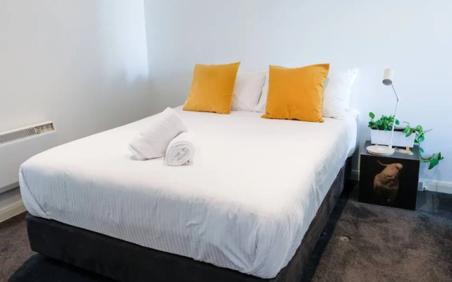 Stylish 1 Bedroom Apartment By Melbourne Park in Richmond