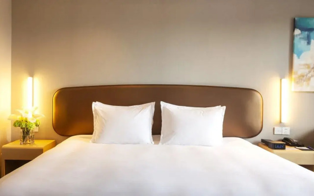 Holiday Inn Express Chifeng Hongshan by IHG