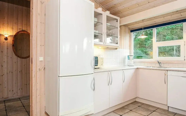Secluded Holiday Home in Henne near Beach