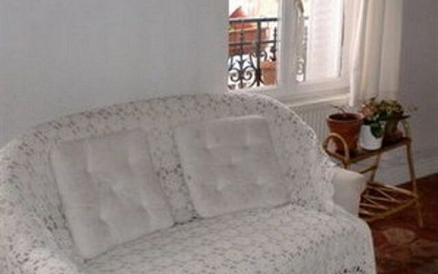 Bed  Breakfast Charonne 3