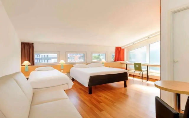 Me and All Hotel Berlin East Side, by Hyatt - NEW OPENING