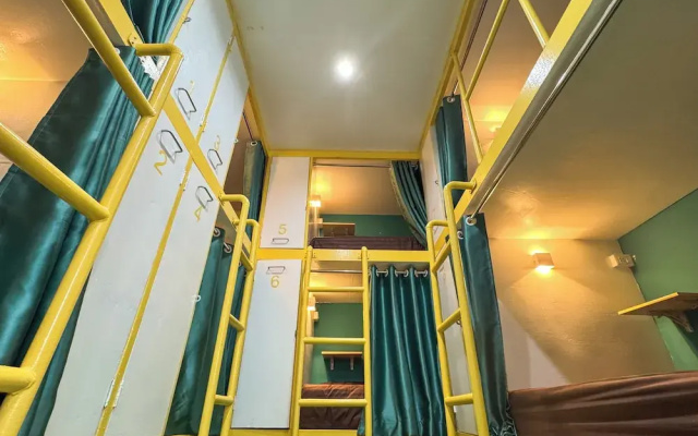Banana Bunkhouse Hostel