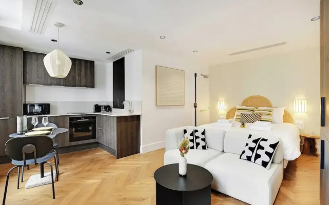 Elegant Studio for 2 People - Palais Garnier