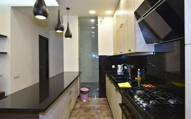 Rent Inn Yerevan (Rent Inn Yerevan) on Nalbandian Street 9