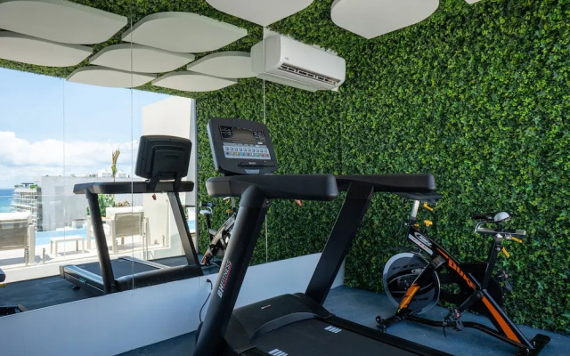 Menesse Studio 1 Bedroom Home