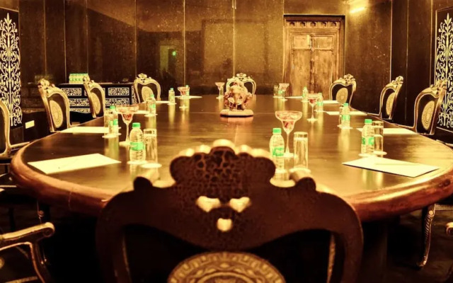 The Royal Retreat Resort & Spa