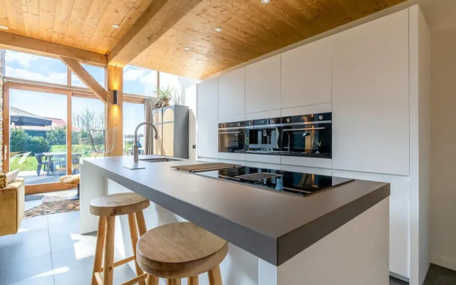 Luxurious and Sustainable 6-person Holiday Villa