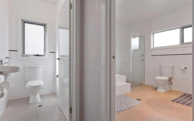 Alaska 8 Poley Cow Lane