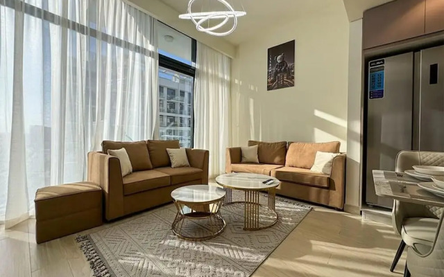 Spacious 3BR in Azizi Riviera by Bespoke