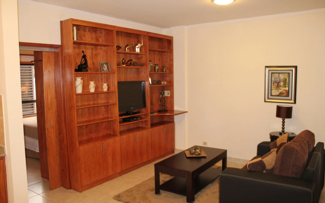 Le Moustier Suites