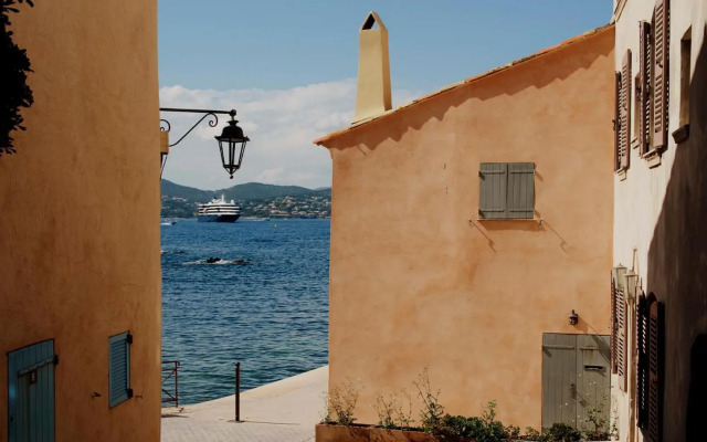 White 1921 Saint-Tropez