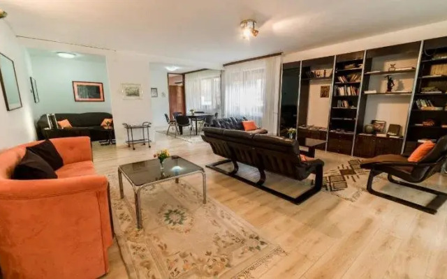 Rooms & Apartment GH Pasha