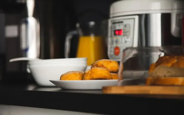 Hotel and Hostel Live