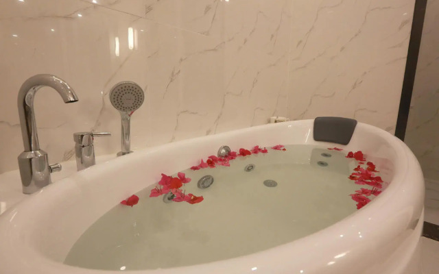 Metropolo Haikou Wuzhishan Hot Spring Hotel