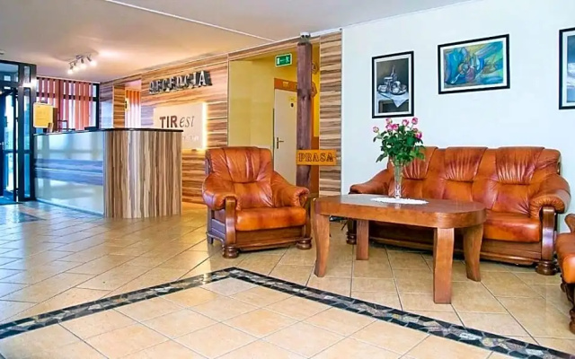 Hotel TIRest
