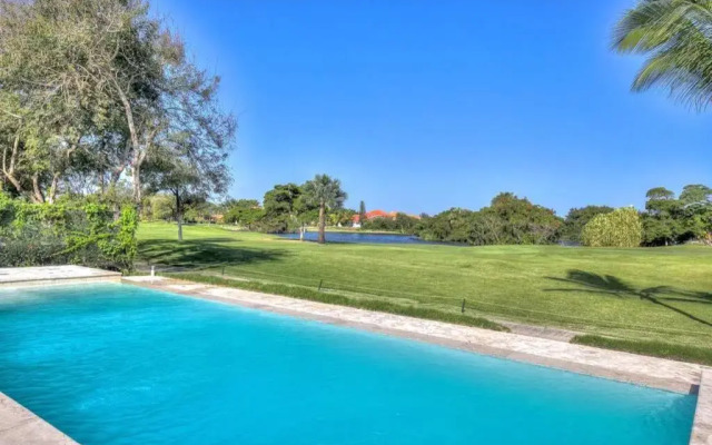 Luxury, golf and comfort in the Caribbean