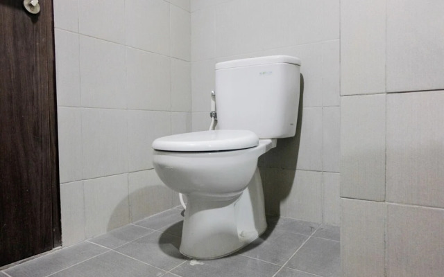 Comfy and Tranquil Studio Room Bintaro Icon Apartment