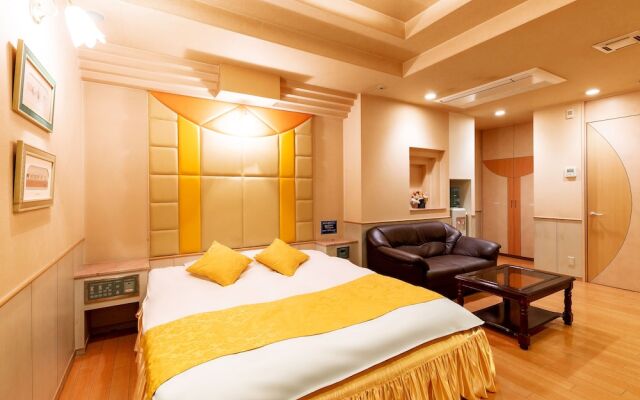 Hotel Mine - Adults Only