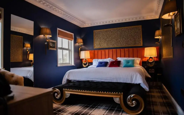 Domo Boutique Hotel