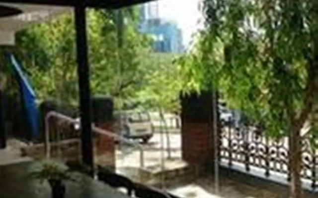Riverview On Mount Street