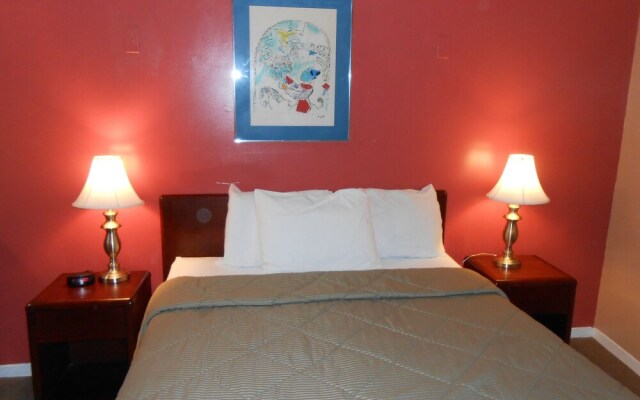Aquarius Motel