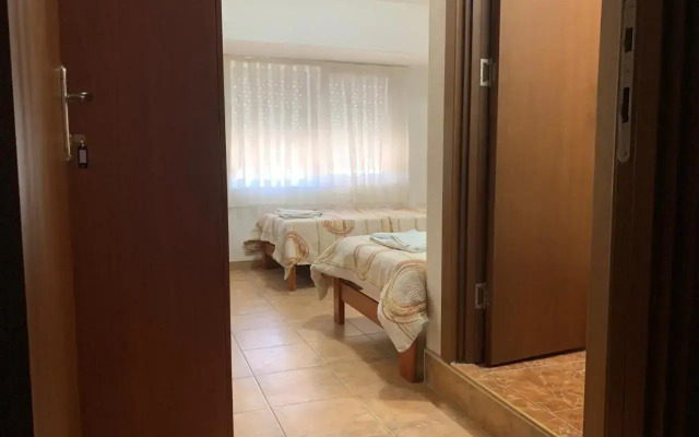 Royal L Hotel