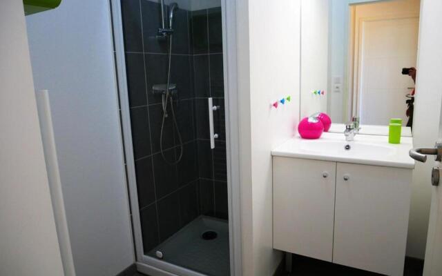 Appartement Quiberon, 2 Pièces, 4 Personnes - Fr-1-478-32