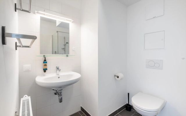 FeelGood Apartments LakeLiving I contactless check-in