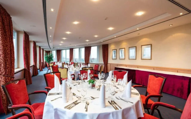 PLAZA Premium Schwerin; Sure Hotel Collection by Best Western