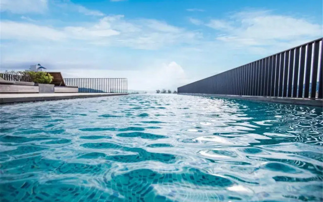 The Deck Patong by VIP