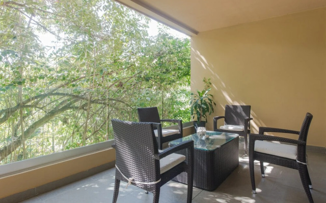 LUXURY! 4 POOLS - 2-bdr condo - GYM (V233)