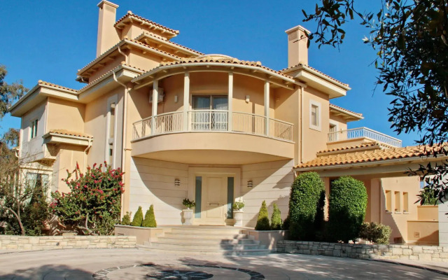 Villa Metaxas