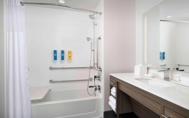 Tru by Hilton Nashville Downtown Convention Center