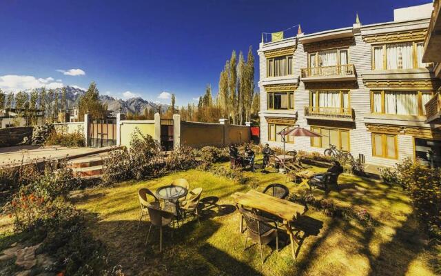 Hotel Yarab Tso