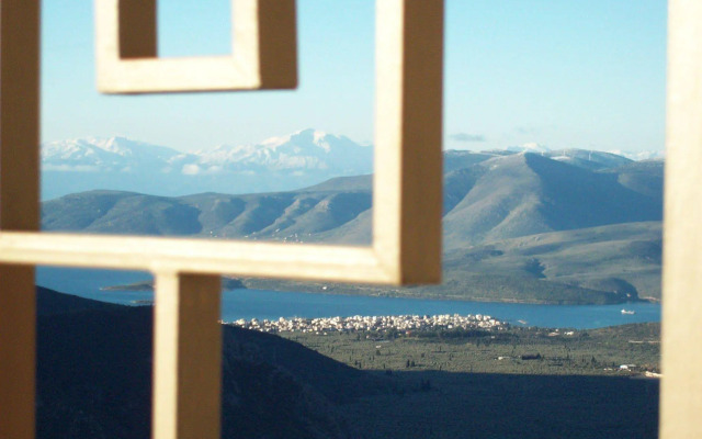 Nidimos Hotel
