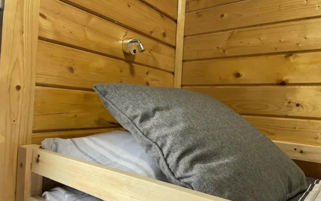 Immaculate Cabin 5 Mins to Inverness Dogs Welcome