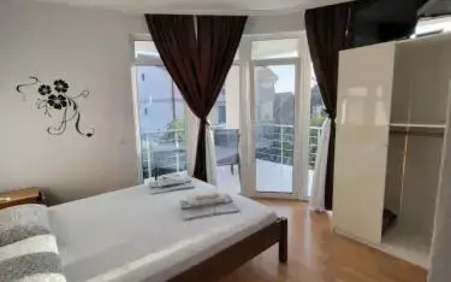 Vila Milaris
