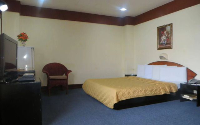 Paragon Suites