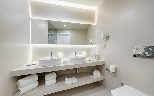 Library Hotel by Library Hotel Collection