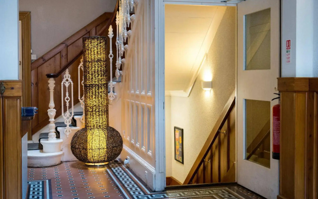 No.32 Hotel