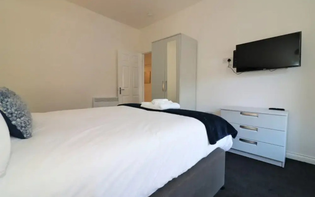 No 9 Bonnet Apartments - 3 Bed
