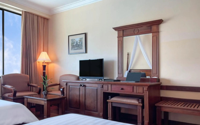 Pacific Premier Resort & Spa