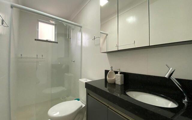 Manchester 106 A · Lindo e novíssimo Apartamento na praia Bombas.