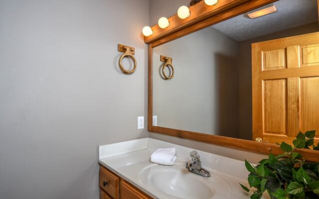 Moon Tower 4 Bedroom House