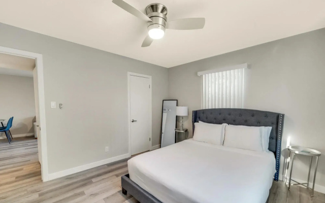 Cozy 2BR Near UT Hyde Park Evonify