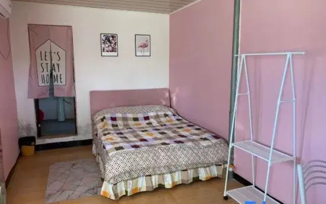 Qingjing Xiaowu Hostel